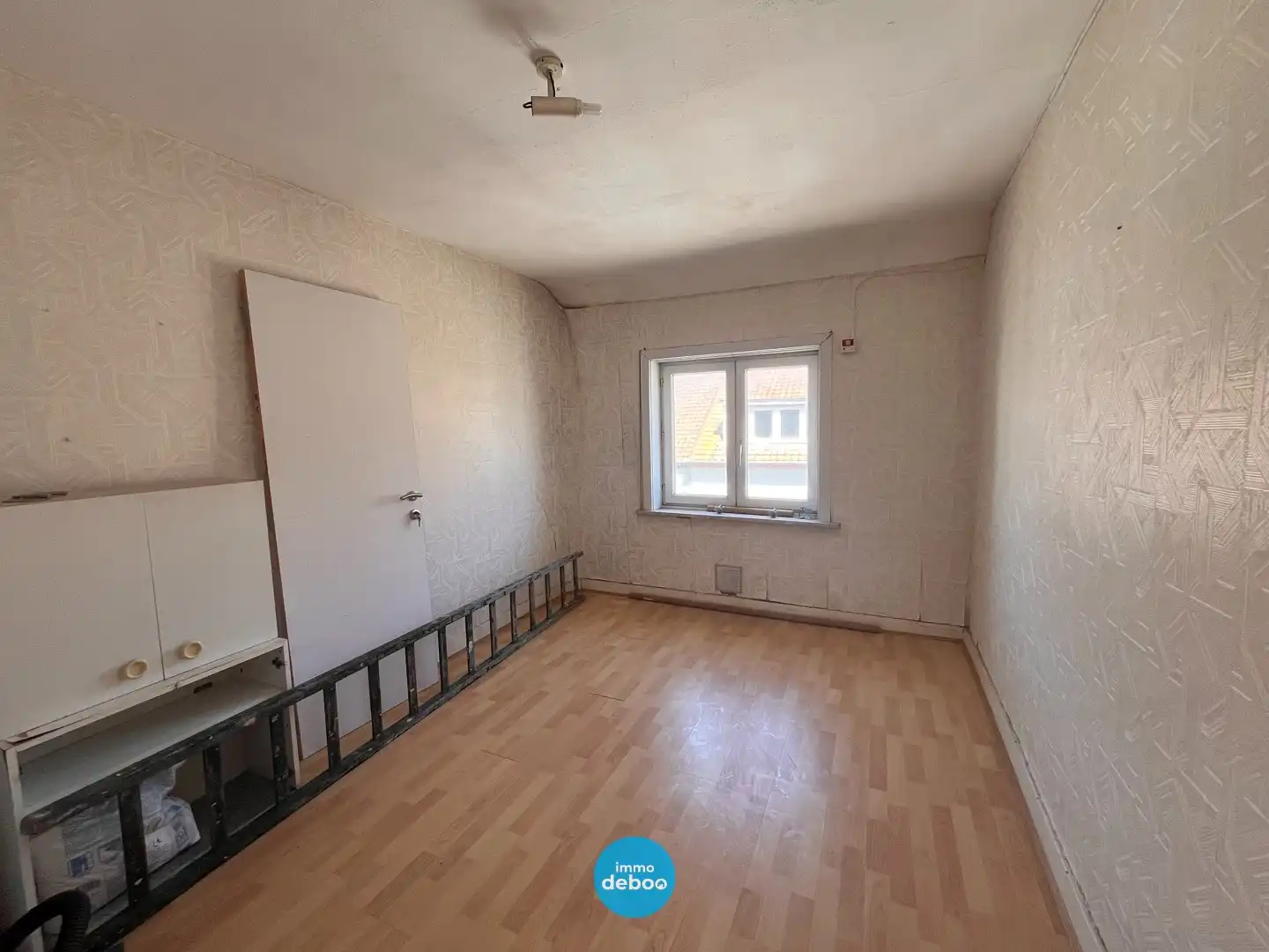 Opbrengsteigendom met groot pakhuis en 2 vergunde appartementen foto 10