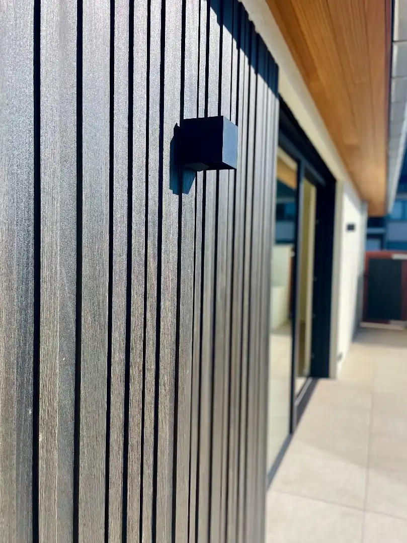 Gelijkvloers/hoek appartement TE KOOP  in 'residentie Daniël & Zozima'. foto 5