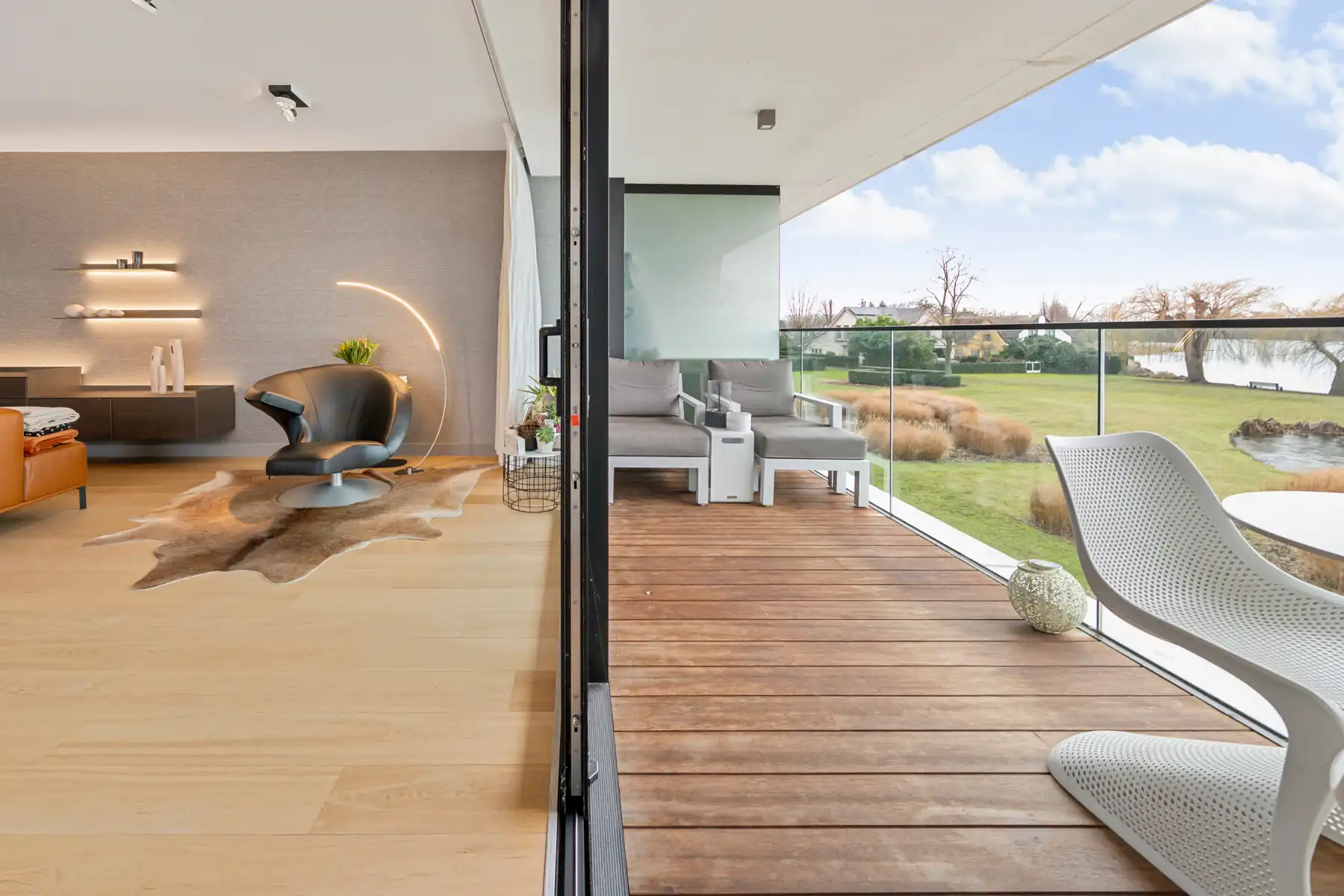 Exclusief hoekappartement aan het Donkmeer  foto 2