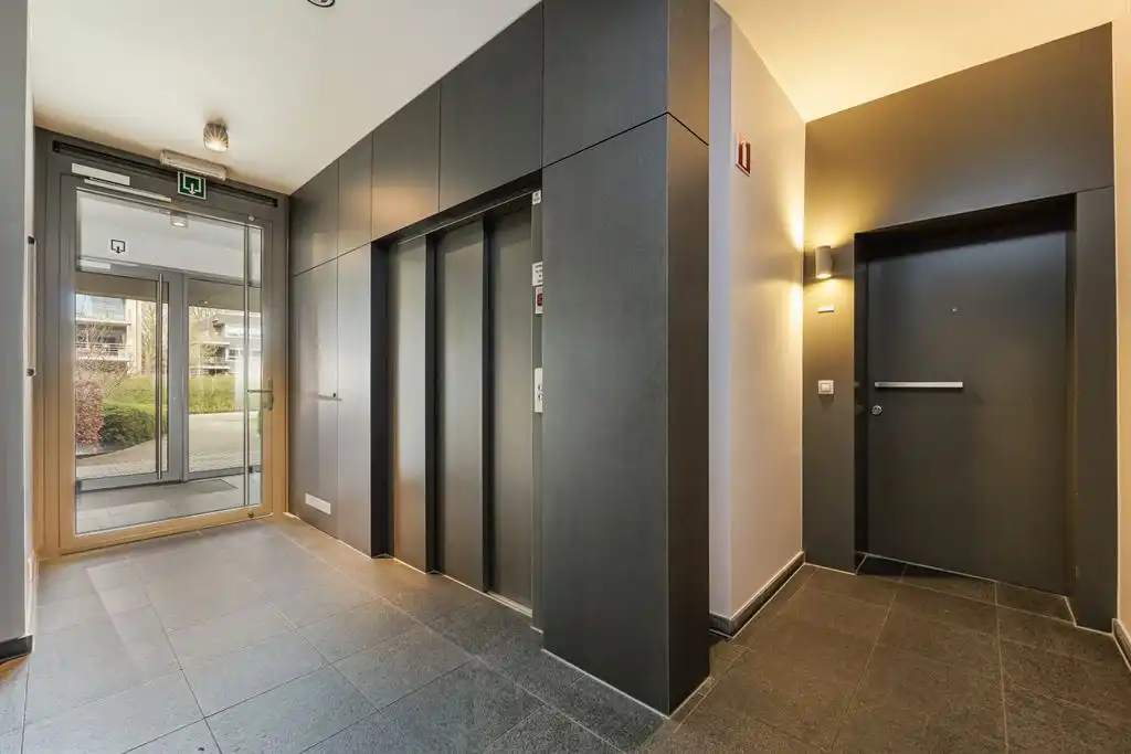 Instapklaar gelijkvloers appartement nabij park Schoten foto 19