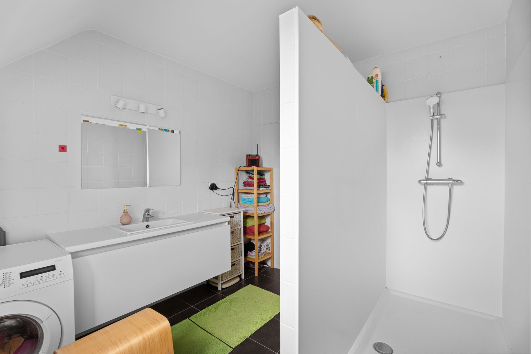 Duplexappartement nabij het centrum van Laarne foto 18