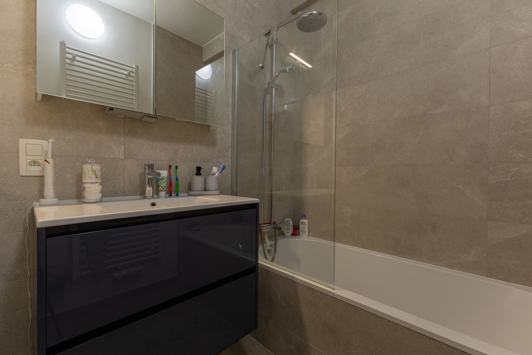 Instapklaar appartement met twee slaapkamers en staanplaats foto 17