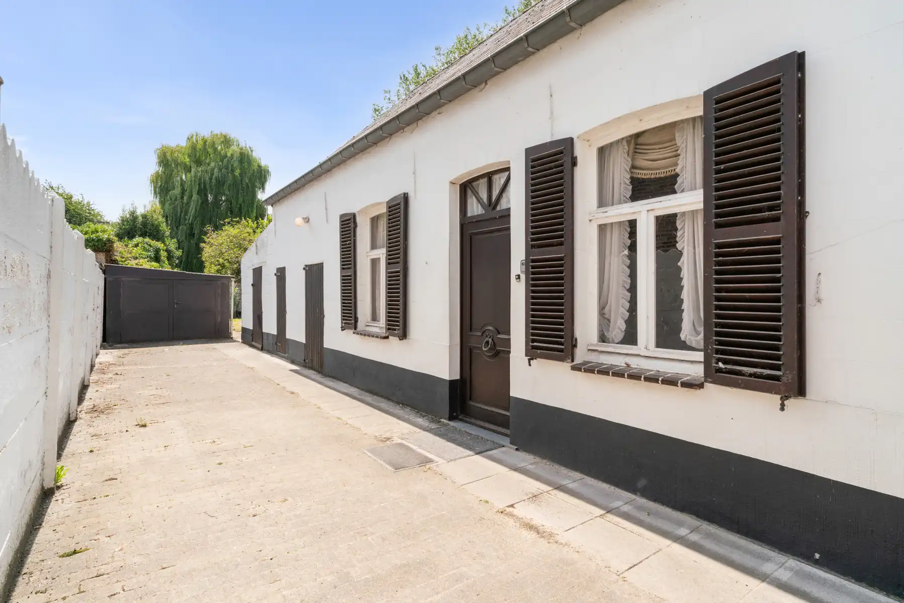 Te renoveren halfopen bebouwing op rustige locatie foto 17