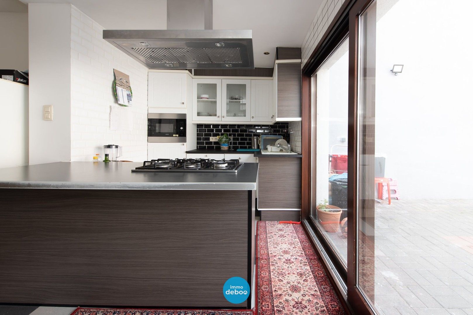 Ruime instapklare woning vlakbij zee foto 3