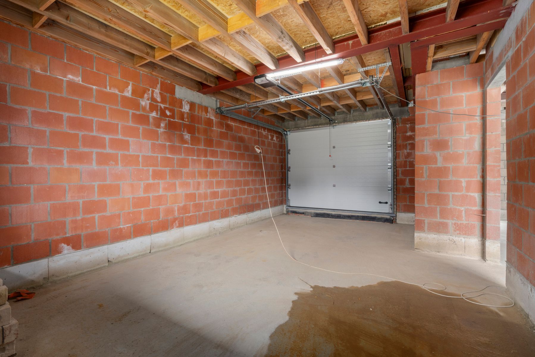 Verder te renoveren woning met drie slaapkamers te Smetlede! foto 18