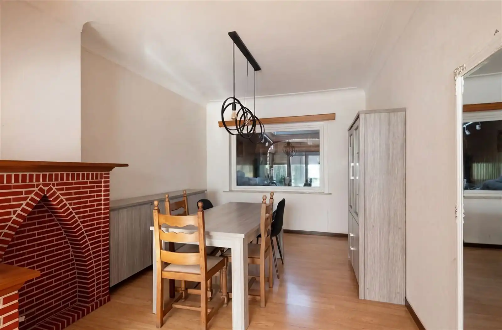 Te renoveren huis foto 5