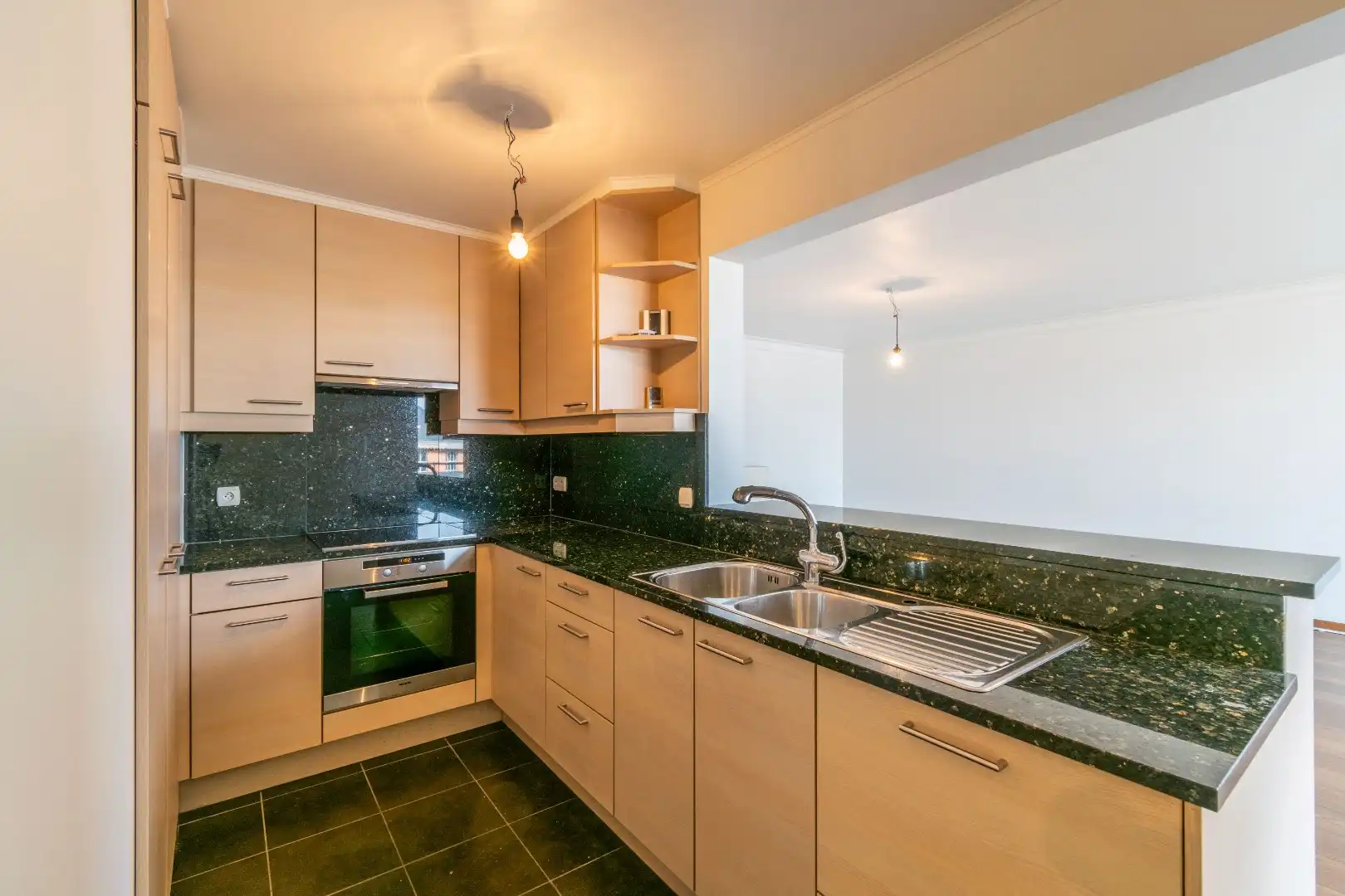Een aangenaam, instapklaar appartement te Halle! foto 11
