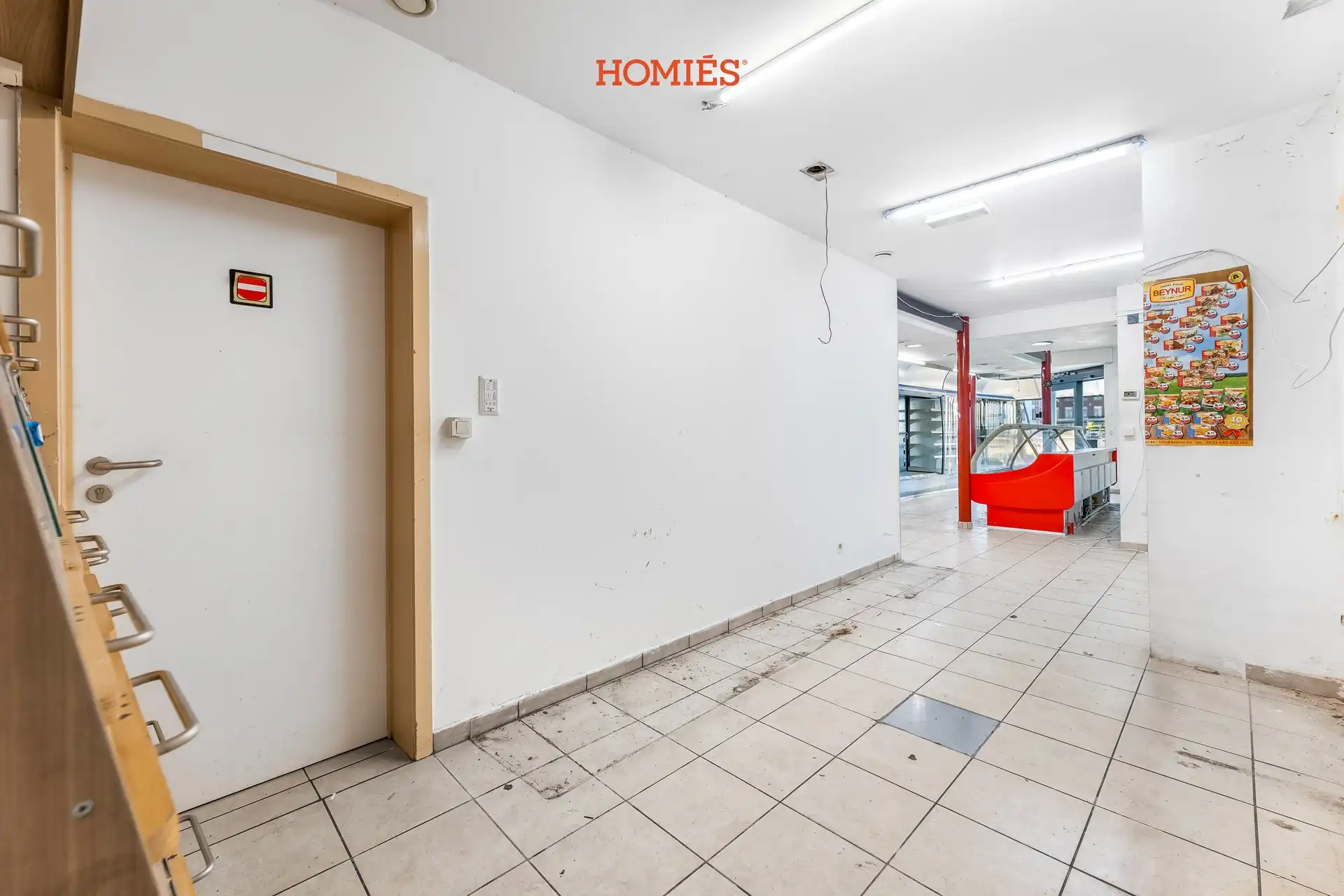 Te renoveren handelspand op toplocatie foto 7