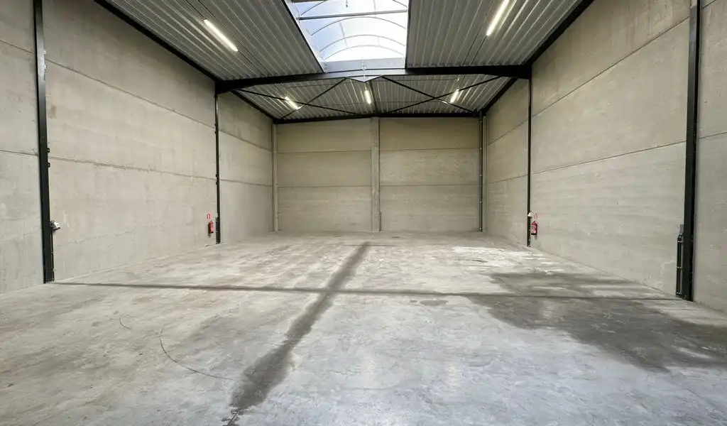 Nieuwbouw opslagruimte te huur in Sint-Lenaarts foto 4