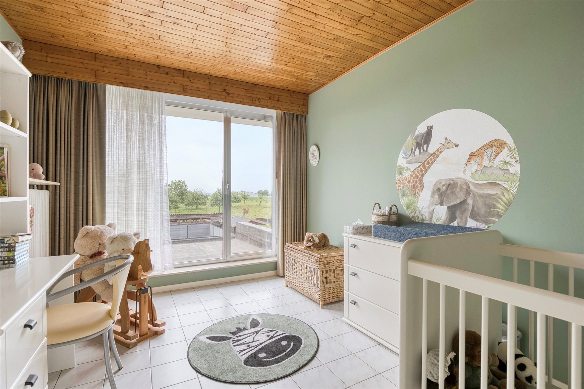 Rustiggelegen, zeer welonderhouden woning met gunstige EPC-score B! foto 19