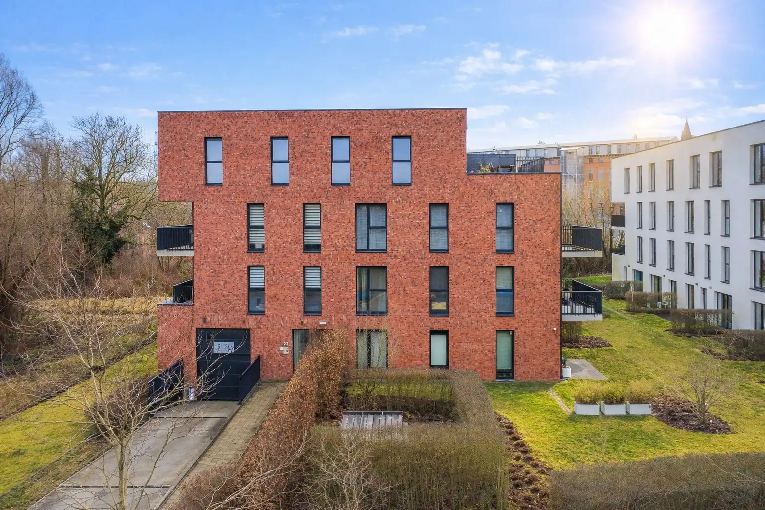 RECENT APPARTEMENT (EPC: A) MET STAANPLAATS ! foto 3