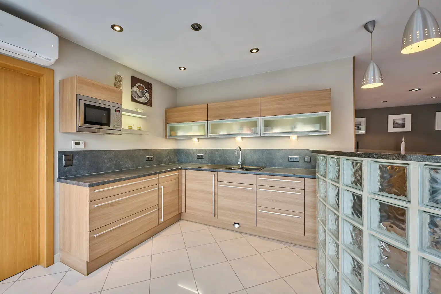 Commercieel te koop foto 24