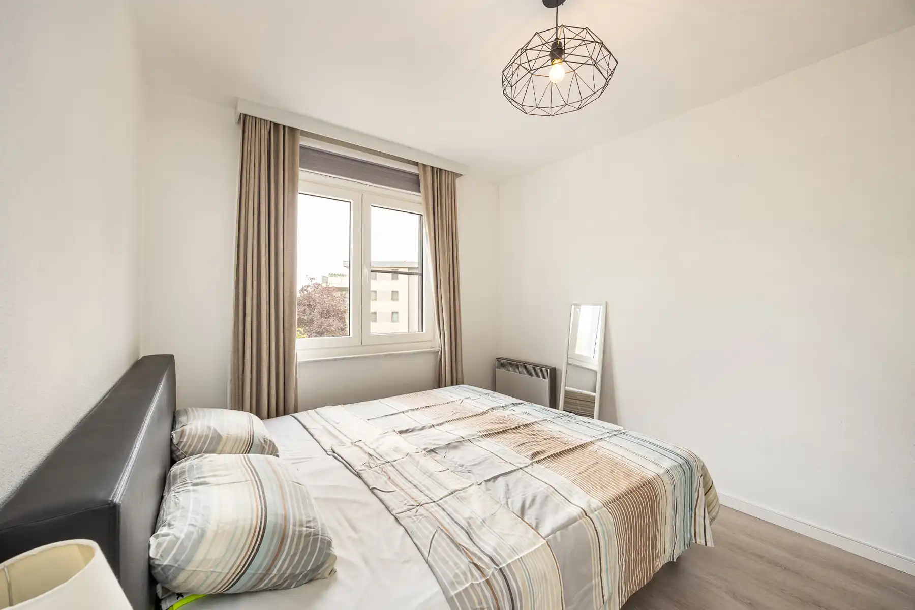 INSTAPKLAAR APPARTEMENT MET 1 SLAAPKAMER EN TERRAS GELEGEN OP TOPLOCATIE TE HASSELT! foto 12