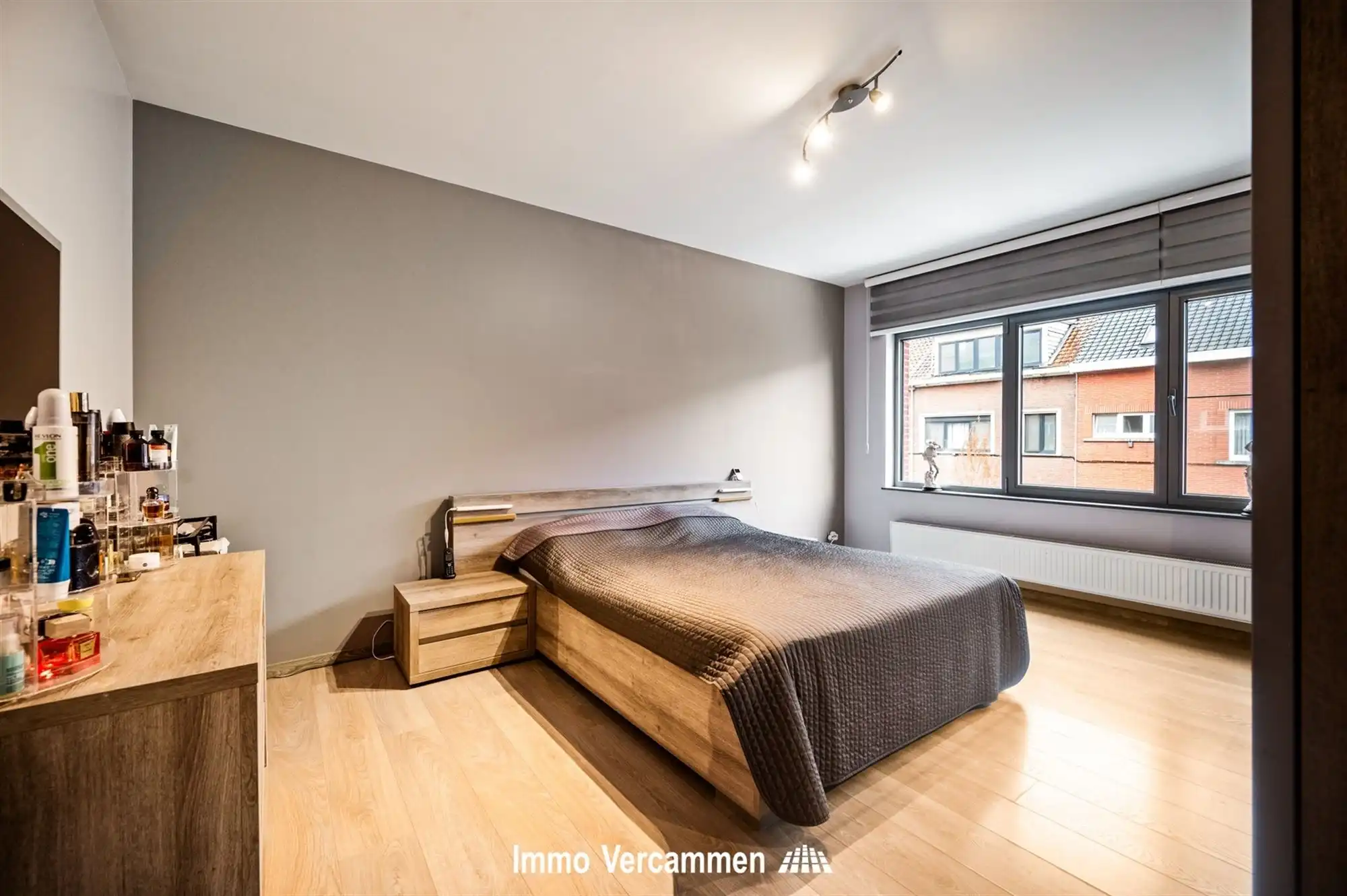 Instapklare woning met 4 SLPK te Mechelen foto 9
