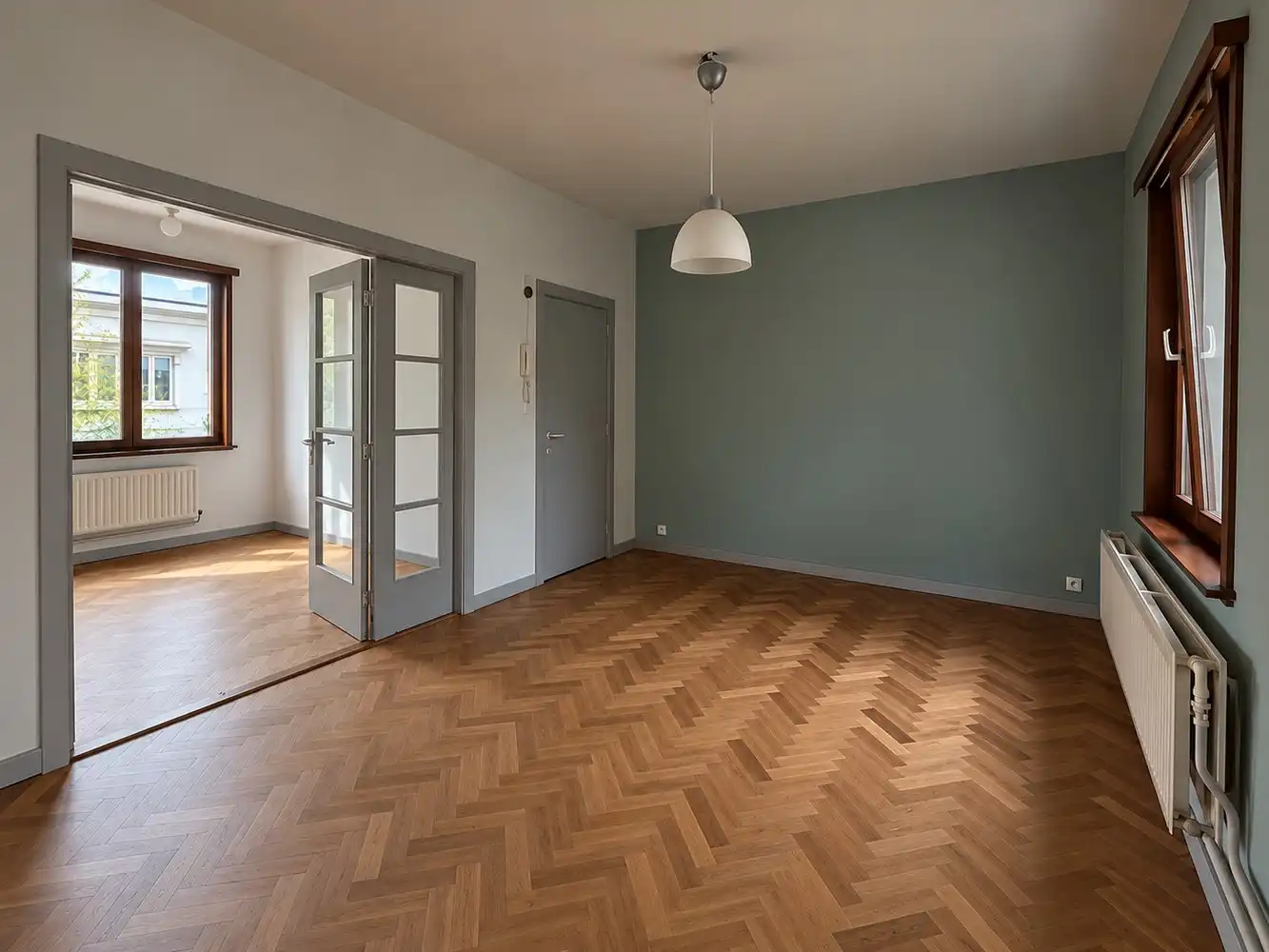 Ruim 2-slaapkamerappartement met extra bureauruimte foto 3