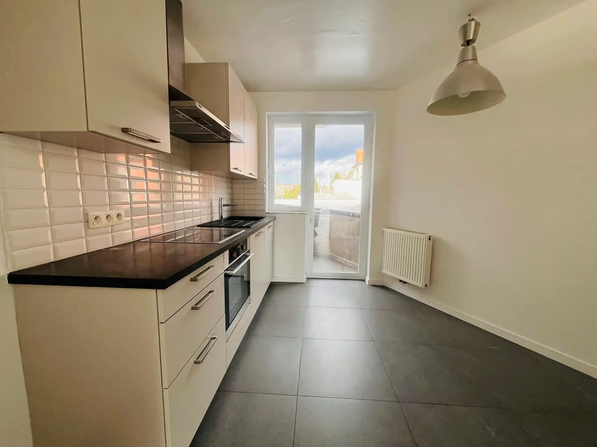 APPARTEMENT MET 3 SLAAPKAMERS EN AUTOSTAANPLAATS foto 5