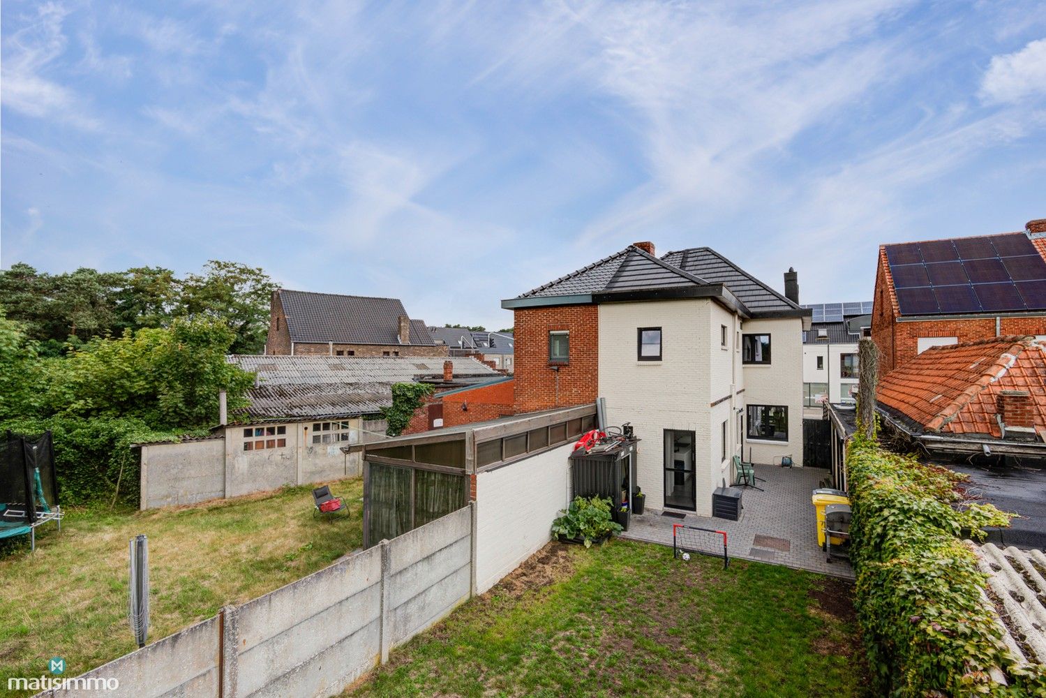 VERRASSEND, KARAKTERISTIEKE WONING IN HALFOPEN BEBOUWING MET 4 SLAAPKAMERS IN BALEN foto 30