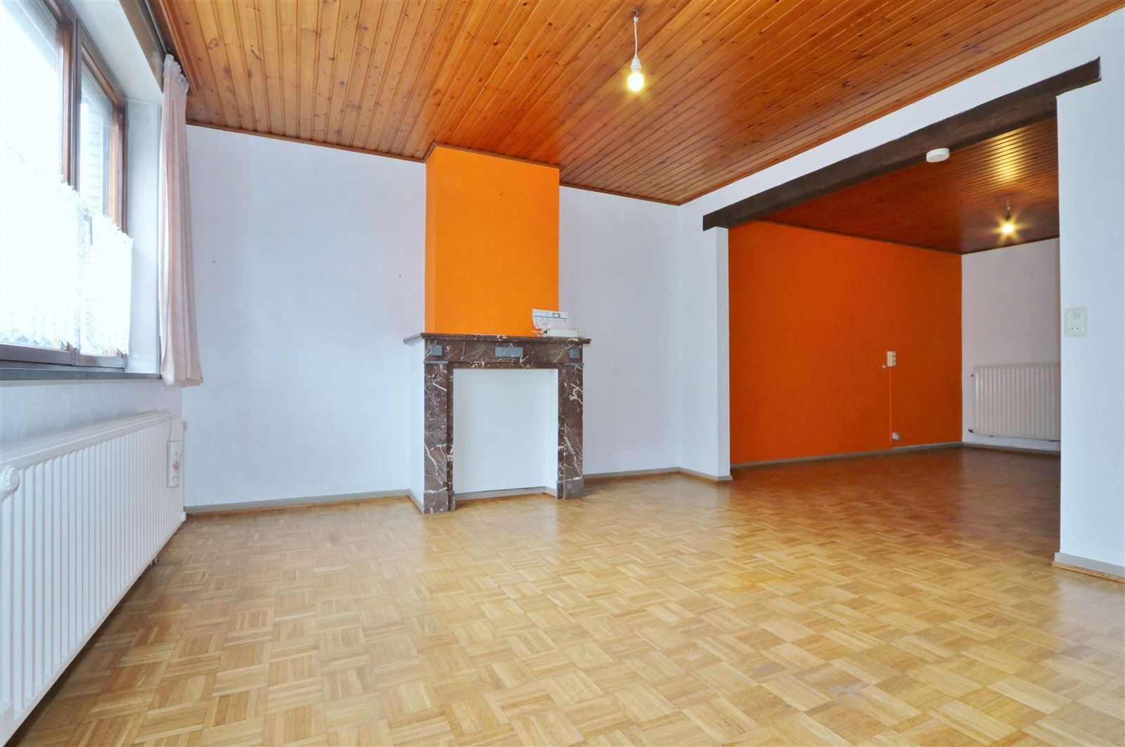 Opbrengstwoning met 2 appartementen en 3 garageboxen foto 5