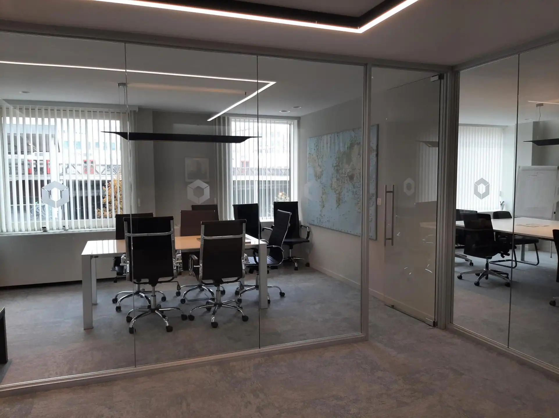 Kantoor 204m²  te huur foto 4