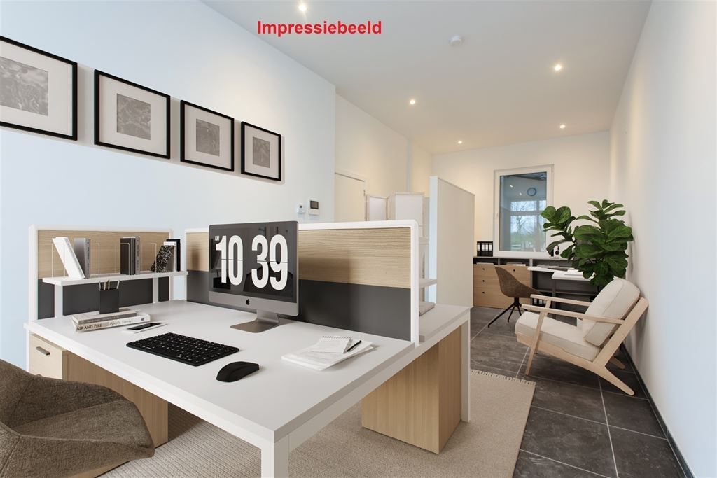 Gerenoveerde kantoorruimte foto 5