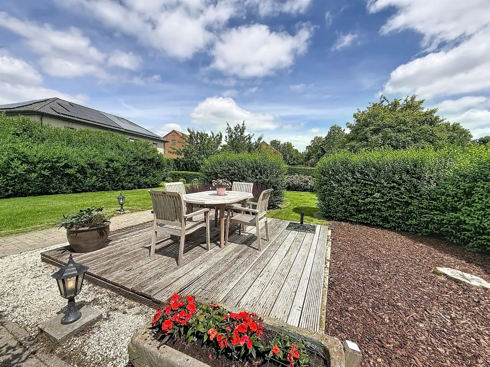Ruime woning met extra woon- of werkpotentieel  foto 41