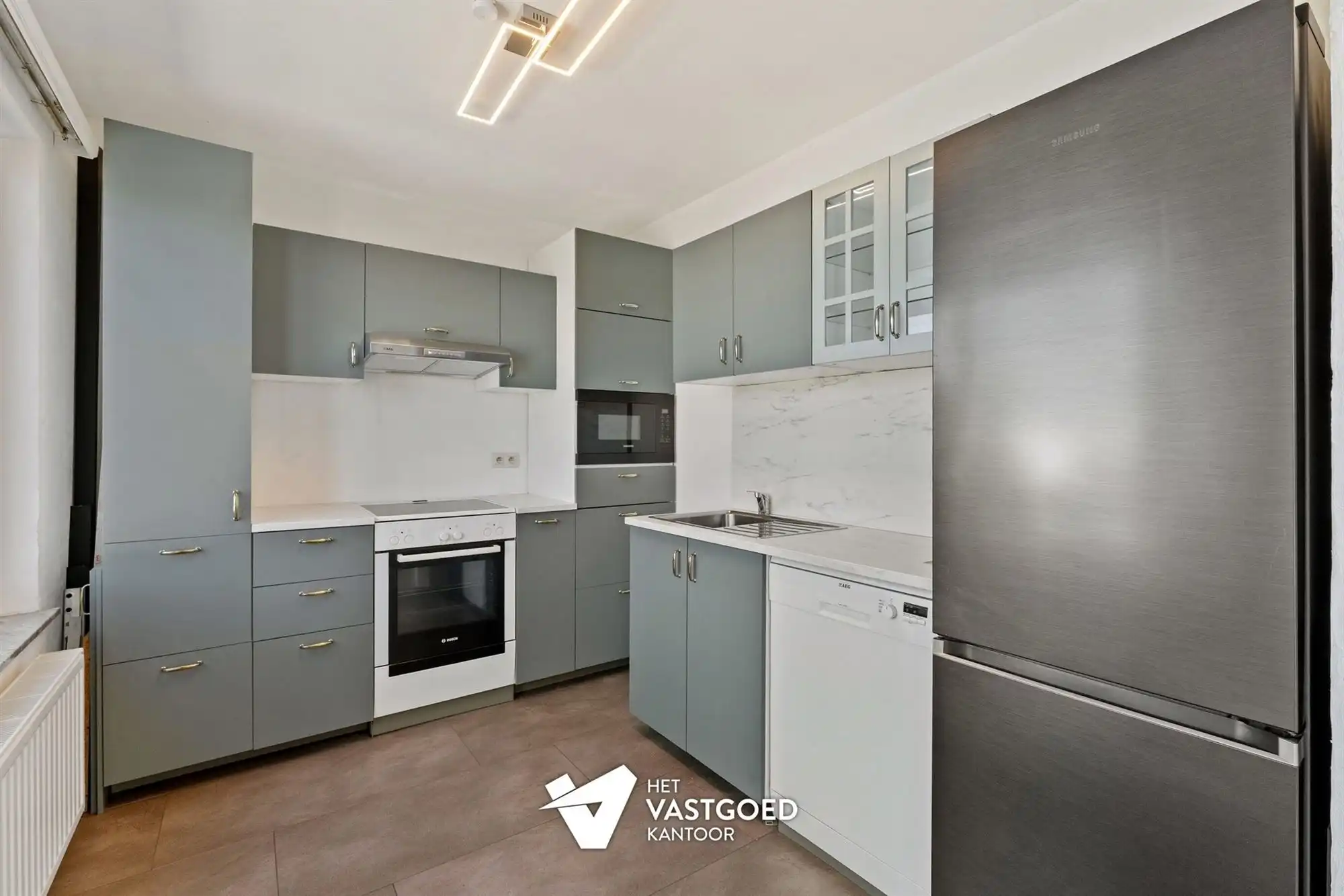 GERENOVEERD APPARTEMENT MET 2 TERRASSEN OP TOPLOCATIE TE HASSELT CENTRUM foto 12