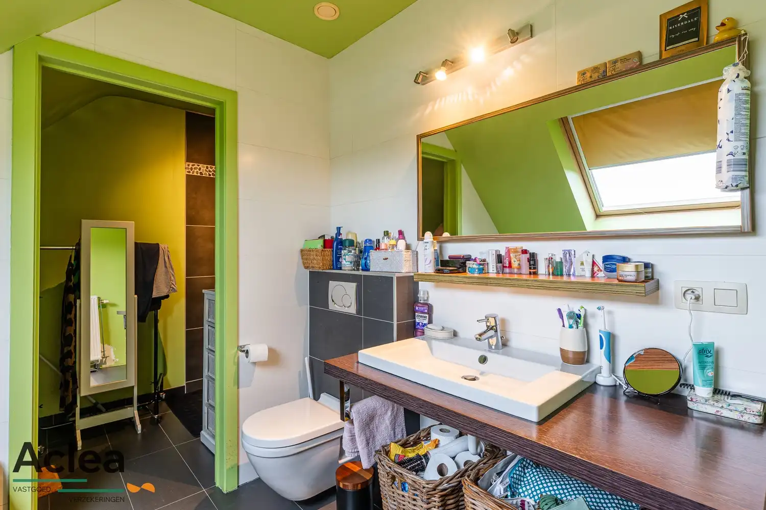 Smaakvol, ruim appartement met garage foto 23