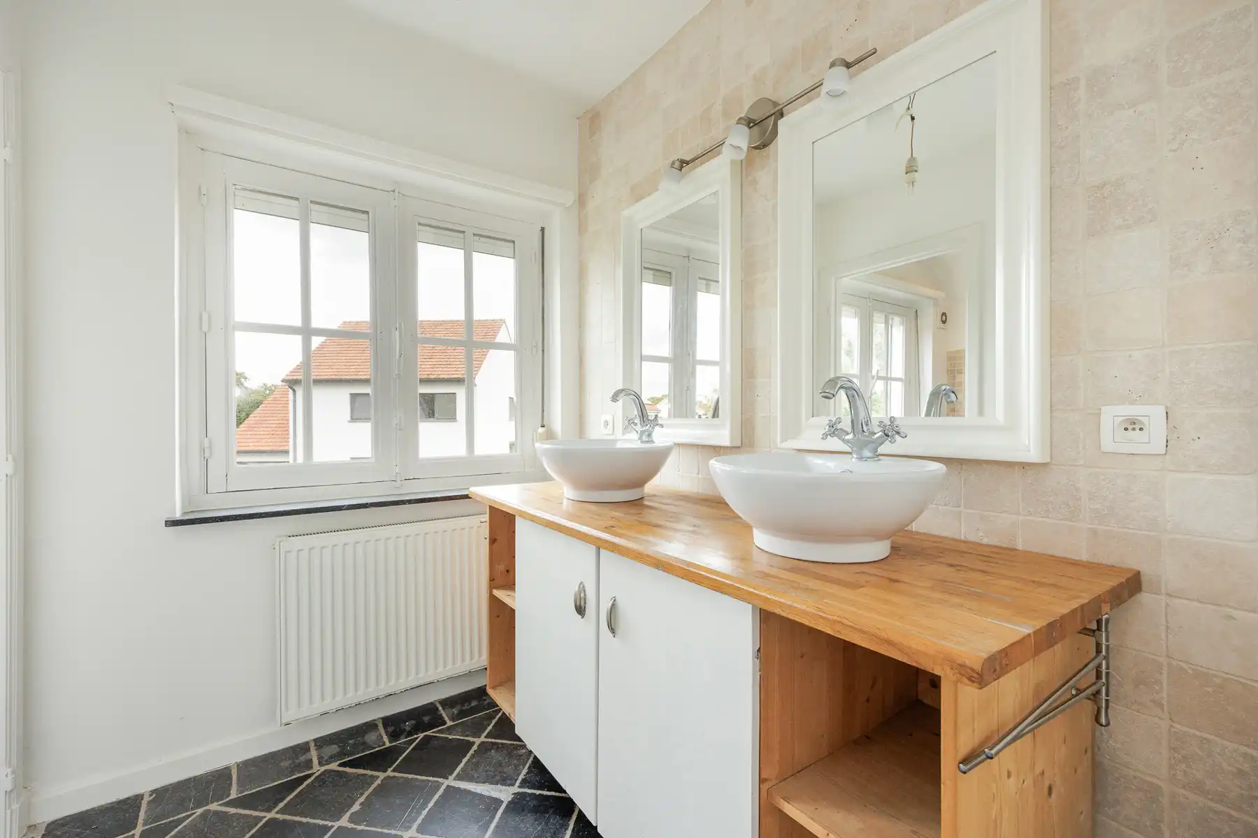 Rustig gelegen charmante woning met 3 slaapkamers op 730m² foto 18
