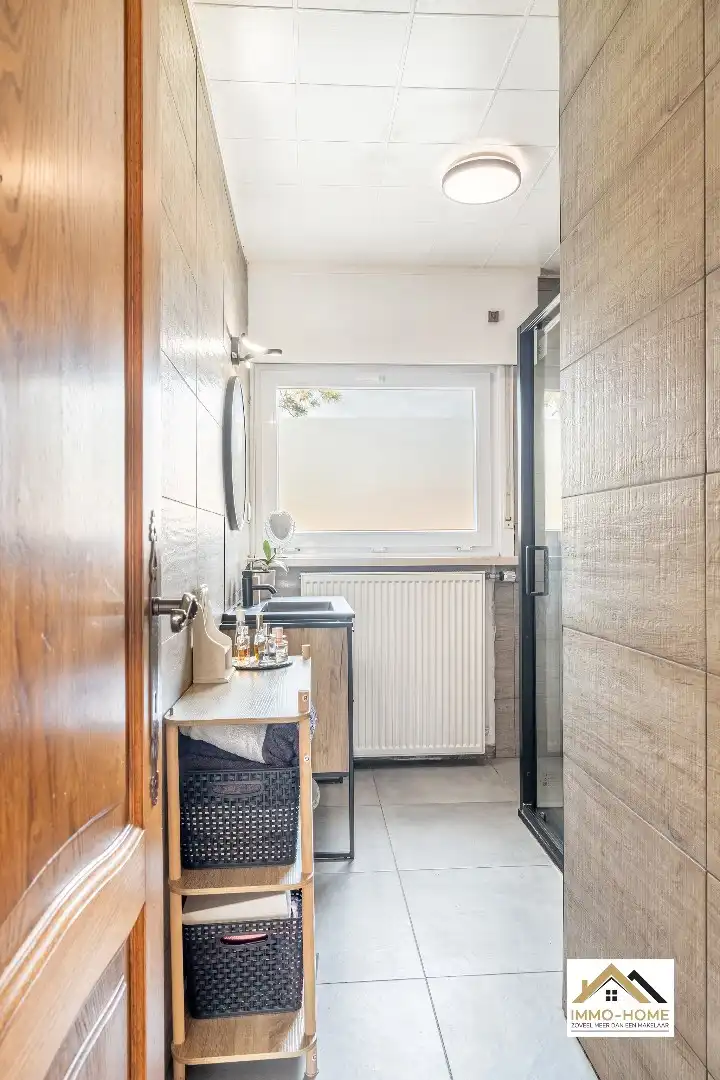 Vrijstaande bungalow met een ruime grond op een topligging!  foto 14
