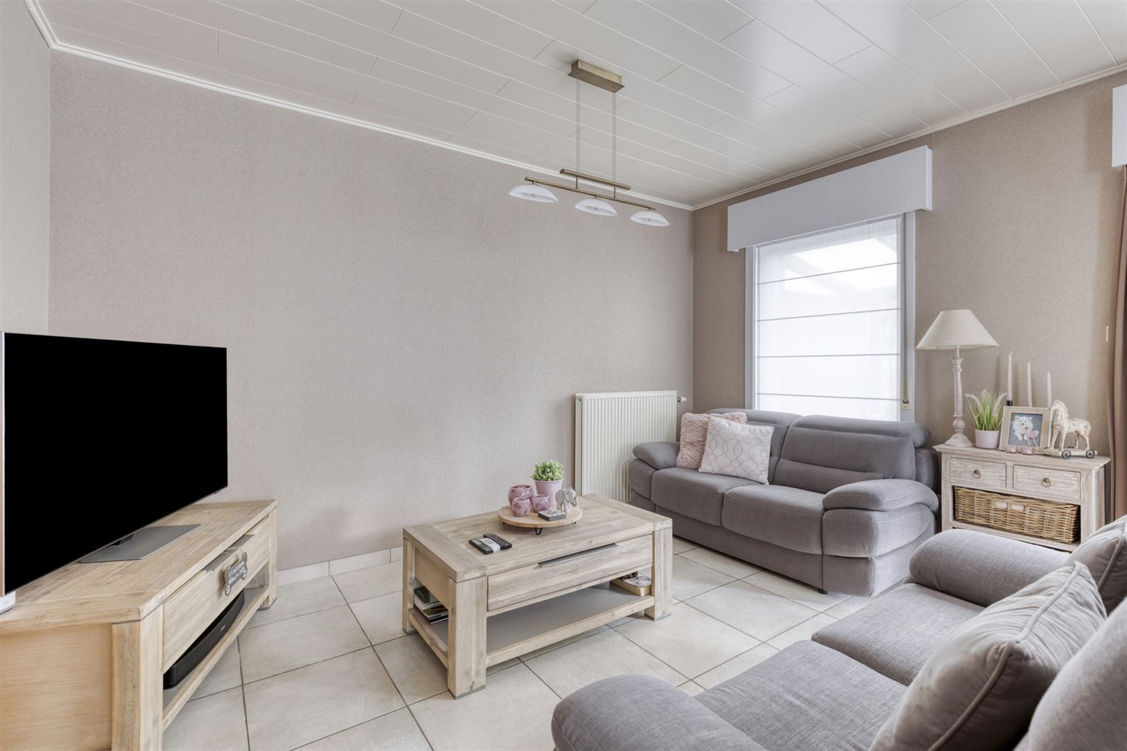 Verzorgde woning met 3 slpk en garage foto 8
