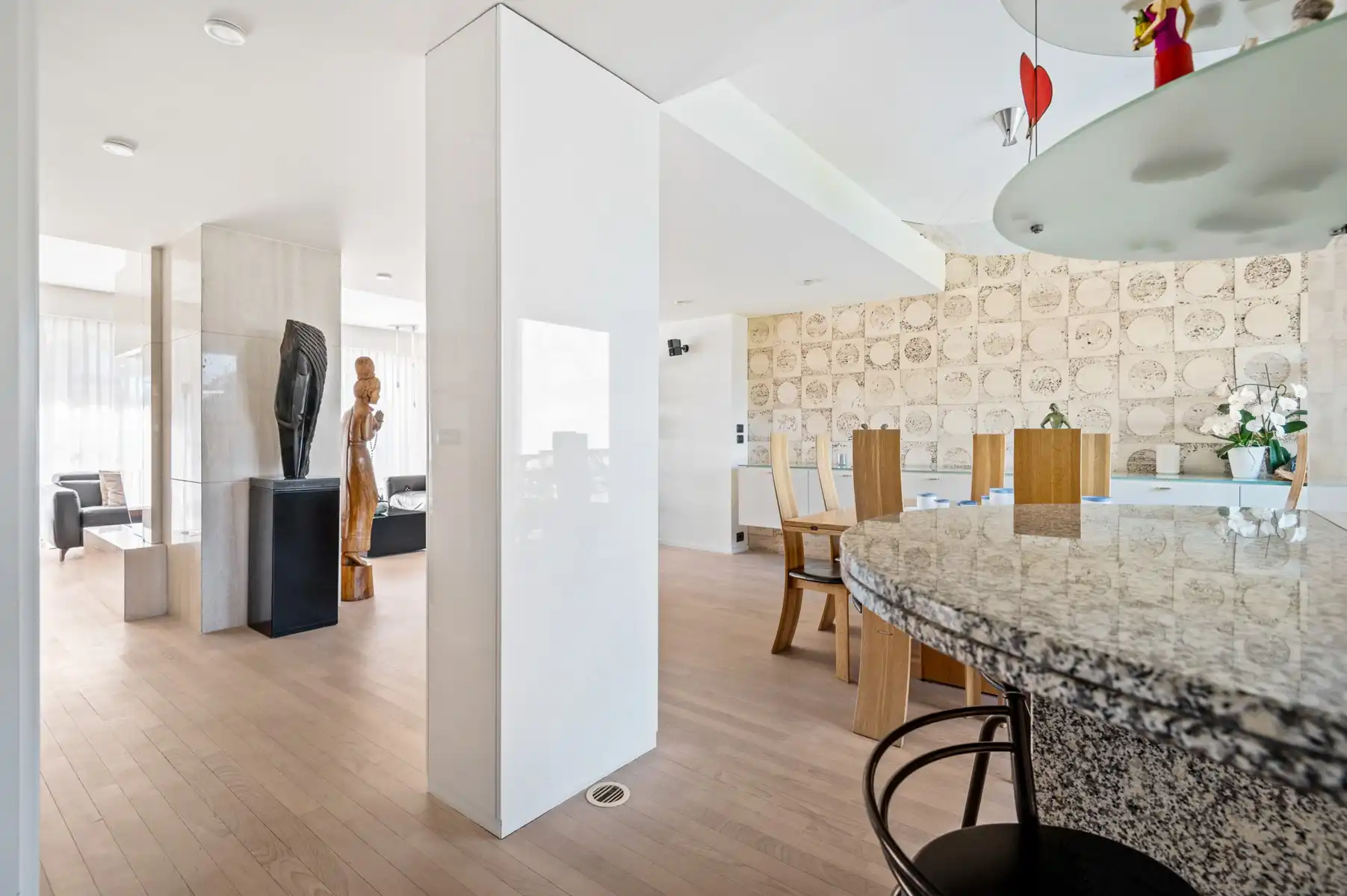 Modernistische woning met 6 slaapkamers en zuidwesttuin foto 12