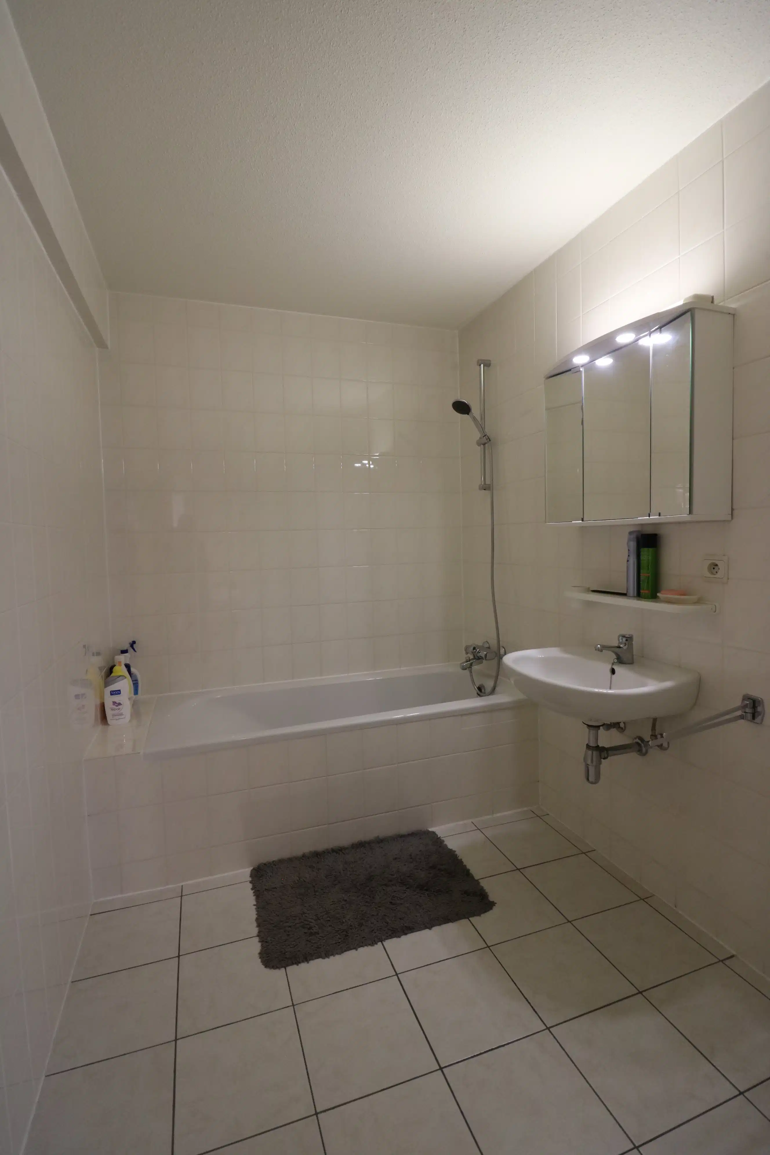 Zeer ruim 1-slaapkamerappartement (86m²) met bijzonder groot terras op de 9de verdieping van de residentie Bristol Palace foto 6