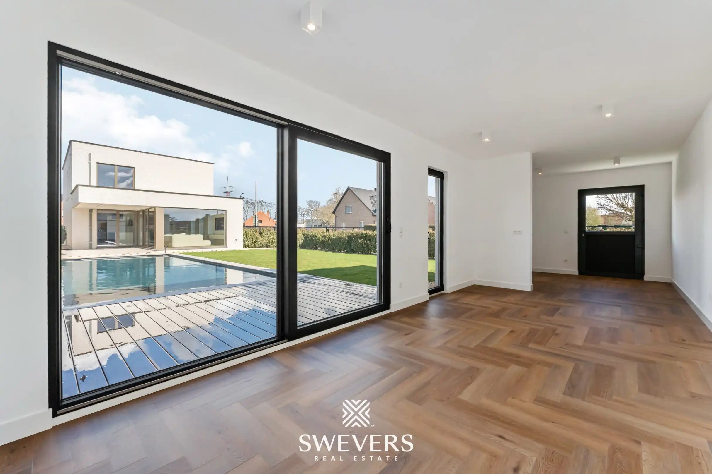 Moderne architectenwoning met hoogwaardige afwerking en zwembad in Paal foto 31