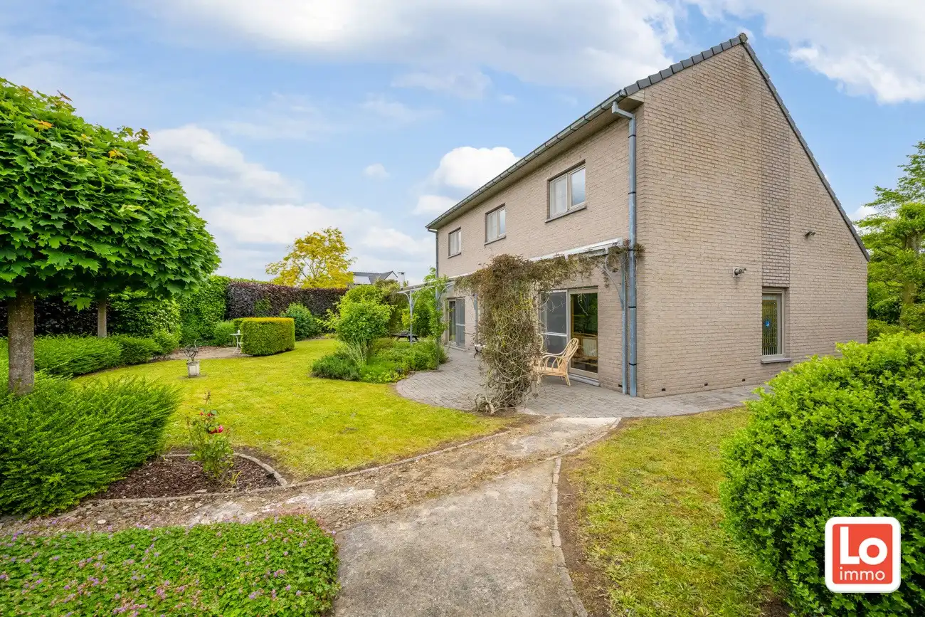 Instap klare open woning met inpandige garage en zonnige tuin op een toplocatie nabij het centrum van Lochristi! foto 30