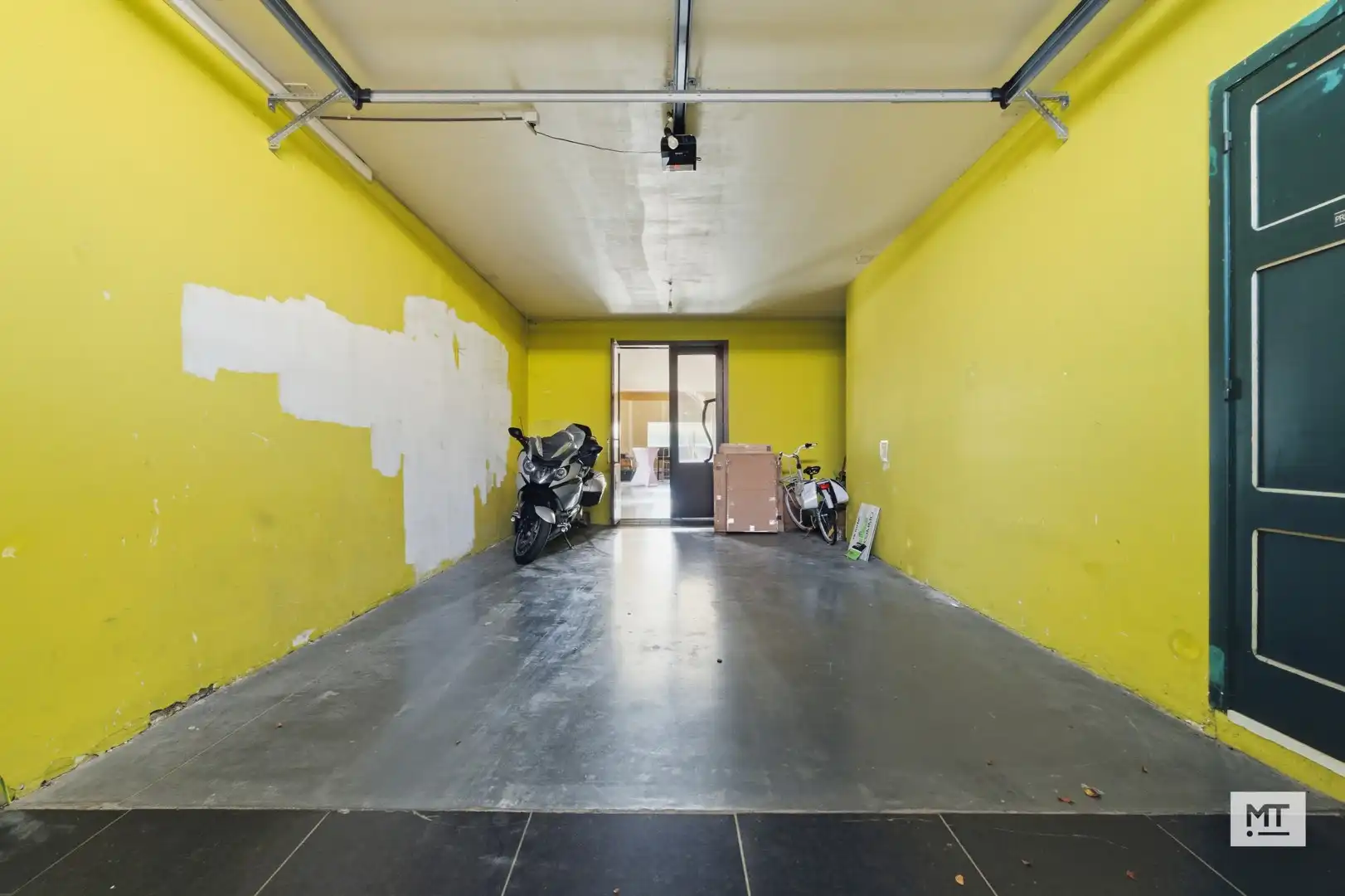 Bijzonder ruime herenwoning te koop in het centrum van Ieper foto 20