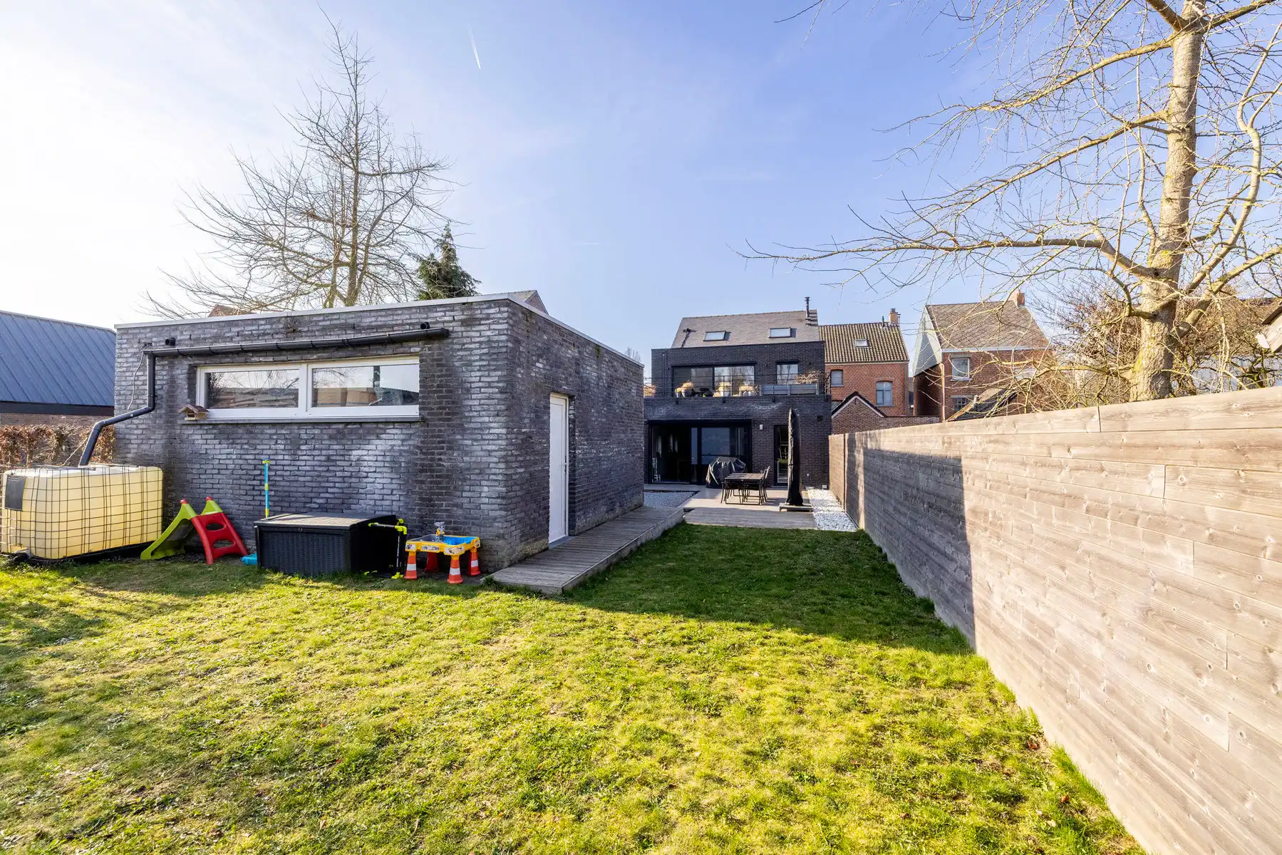 GLV app (EPC A) met 2 slpk, tuin, garage en parking foto {{pictureIndex}}