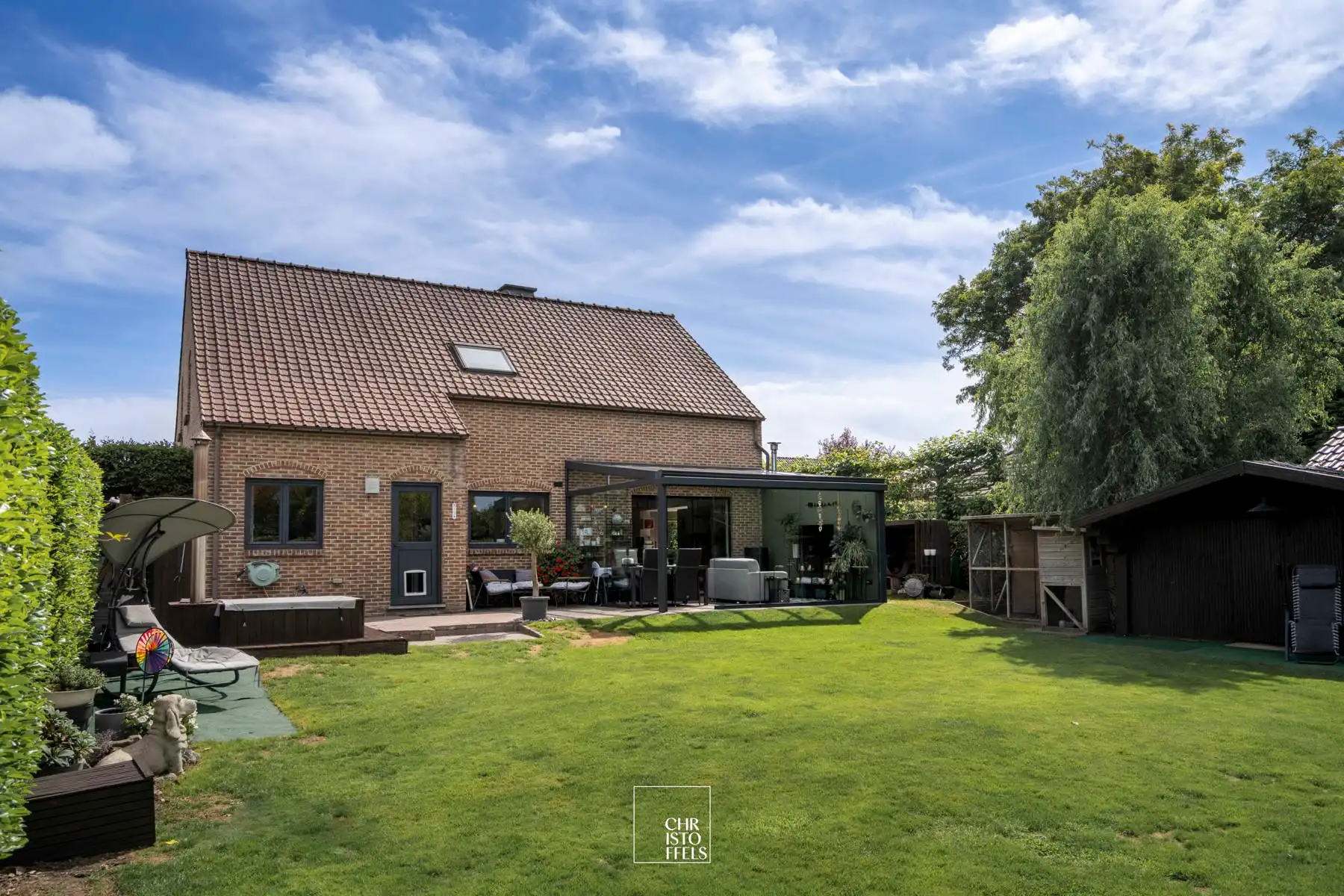 Instapklare gezinswoning (199m²) in gegeerde buurt te Lanaken!  foto 11