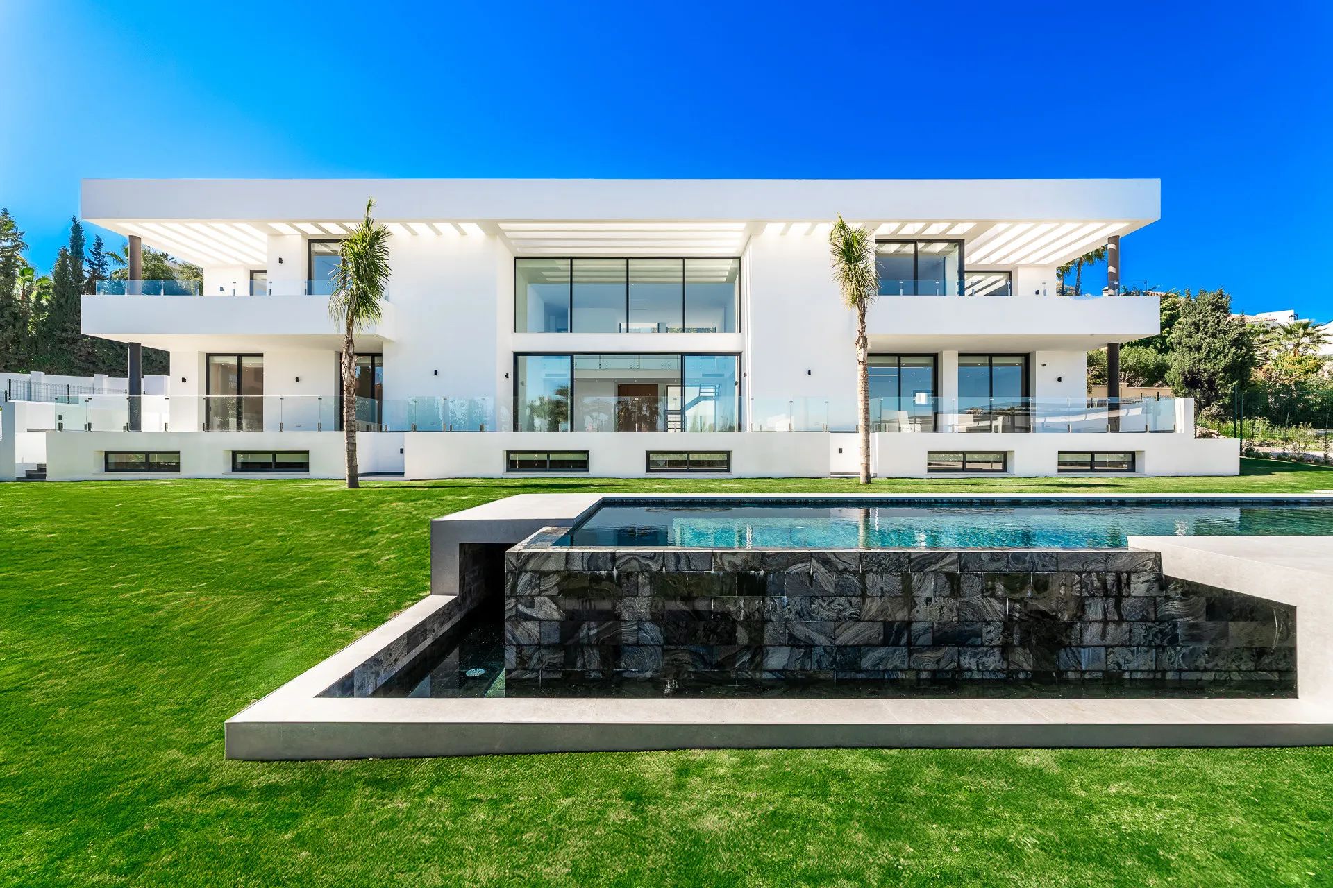 Een villa als geen ander – ultieme luxe aan de Costa Del Sol foto 31