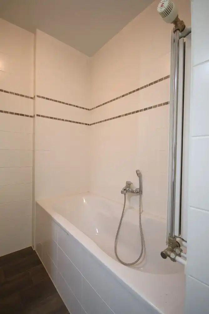 Modern gelijkvloers appartement met 2 slaapkamers en groot terras foto 11
