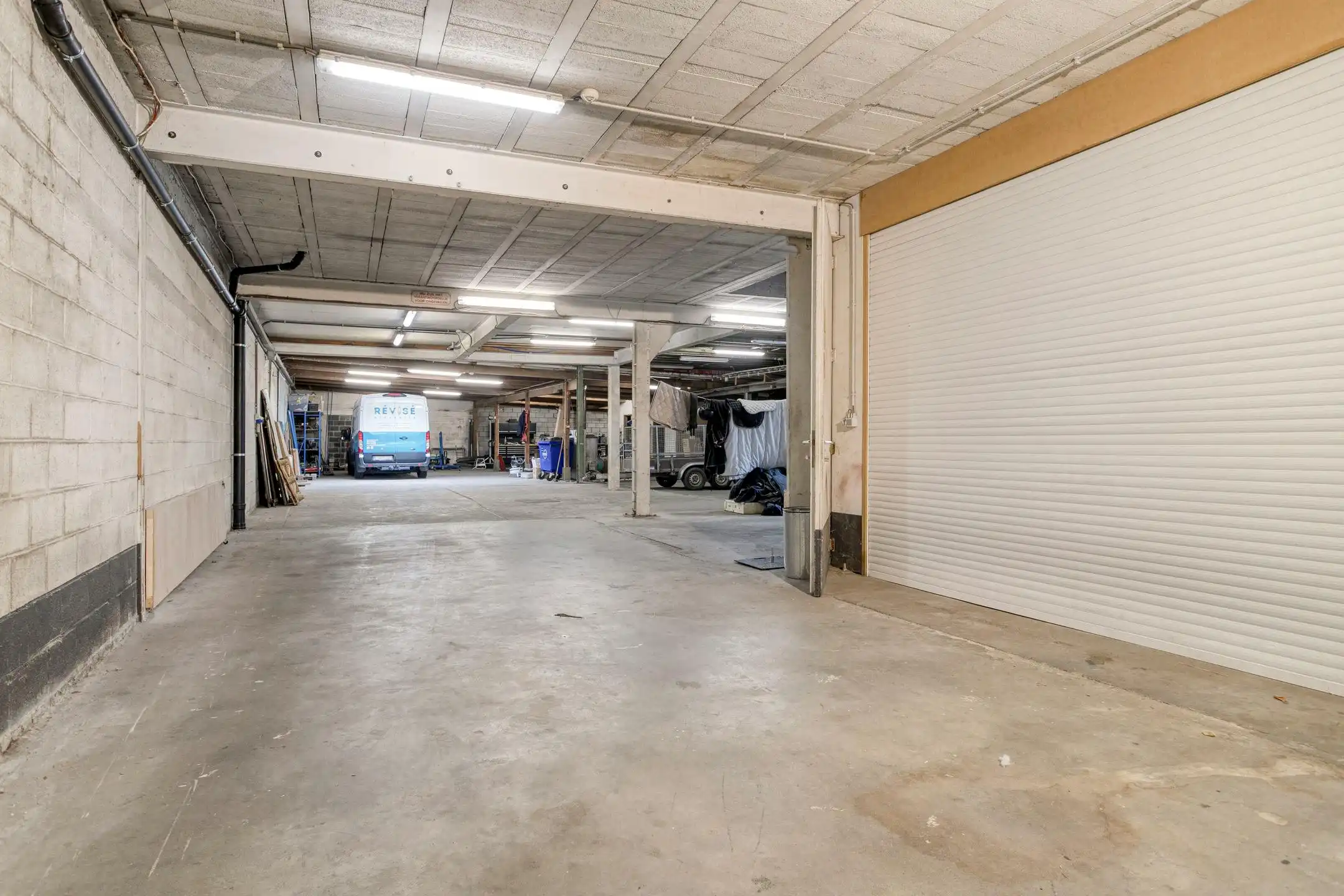 Ruime herenwoning met magazijn te koop in Deerlijk foto 18