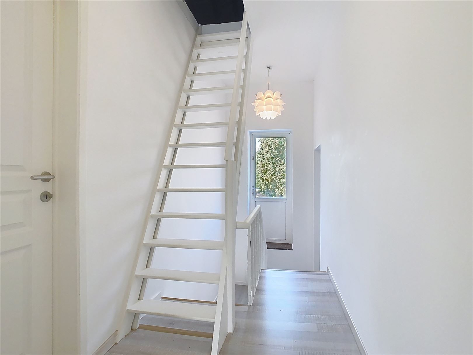 Geronoveerde woning, 3 slpks (+2) , terras, tuin, 4a 85ca foto 17