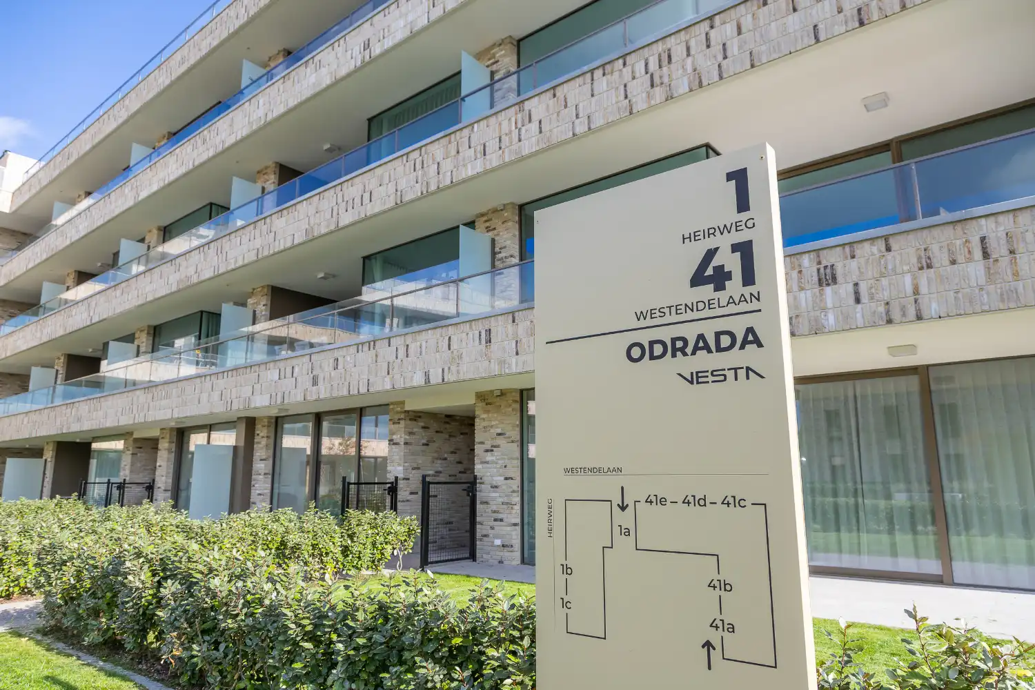 Nieuwbouwproject in rustige groene omgeving, op 6 min. wandelafstand van het strand foto 5