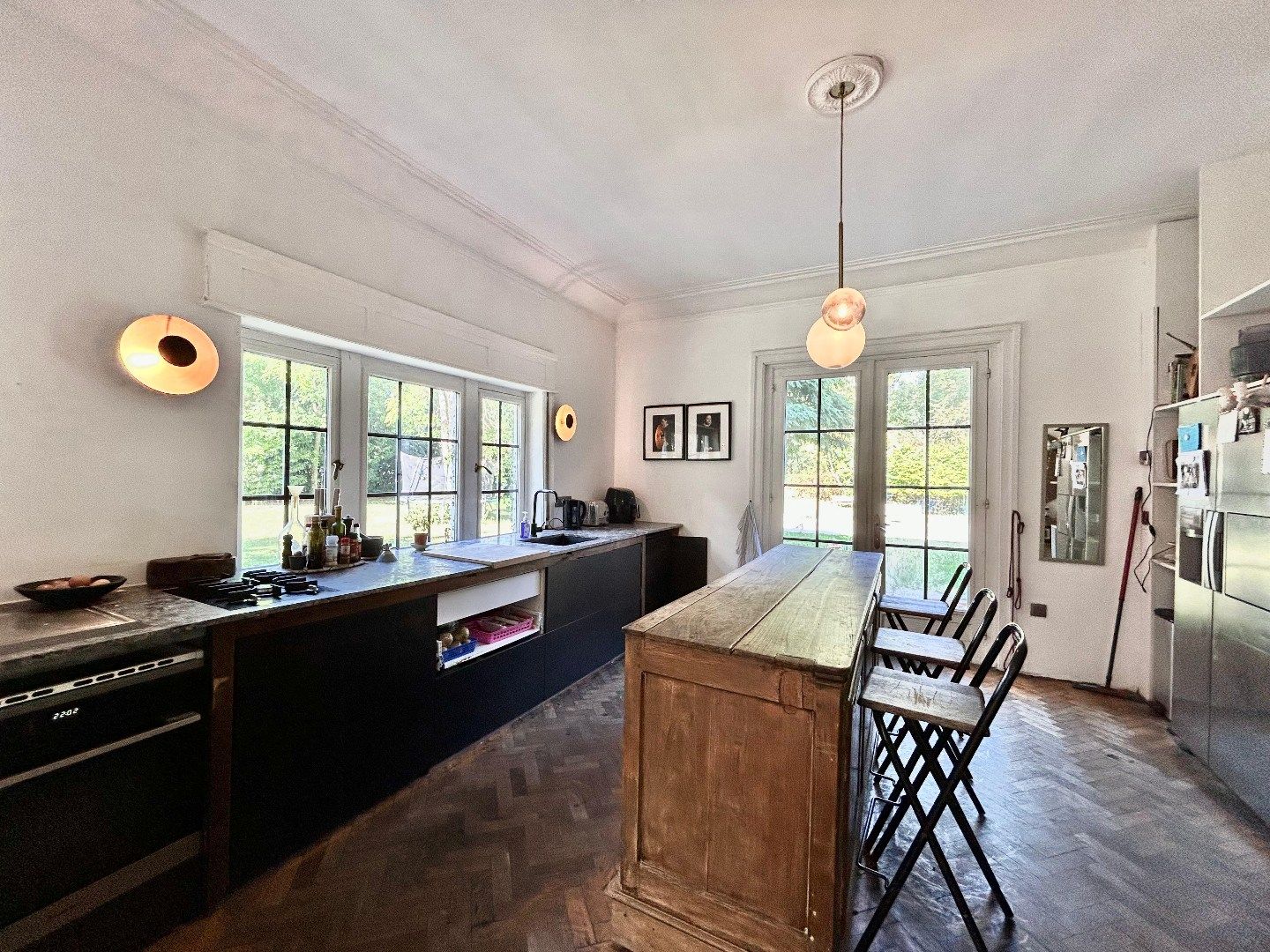 Te renoveren statige en karaktervolle villa op een royaal perceel foto 9