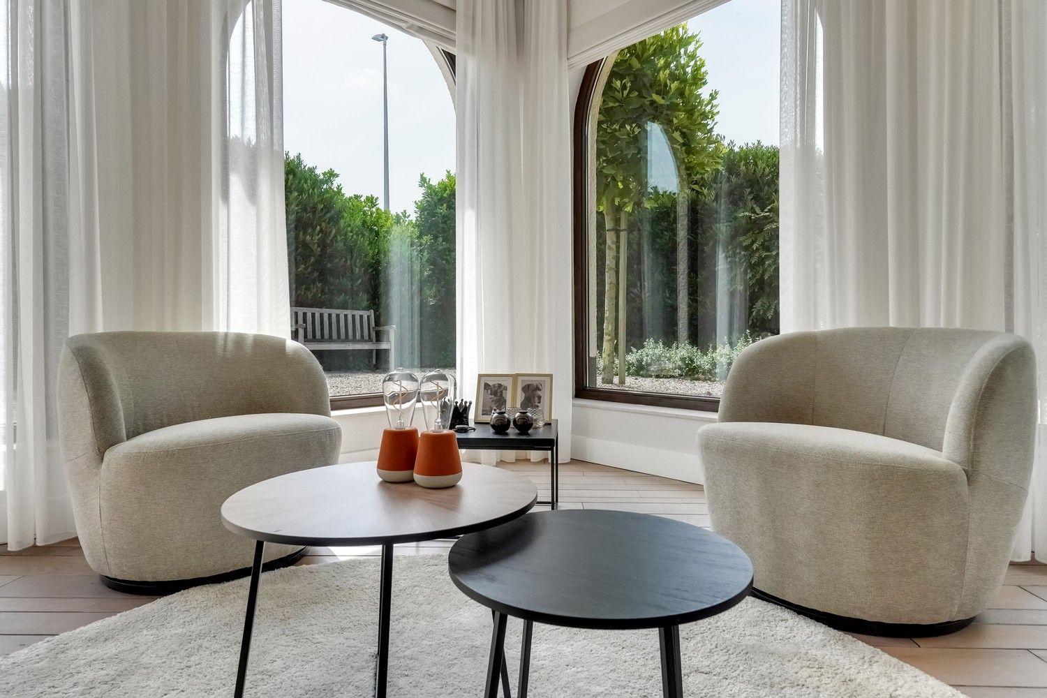 Uitstekend gelegen, gerenoveerde villa op 10a foto 15