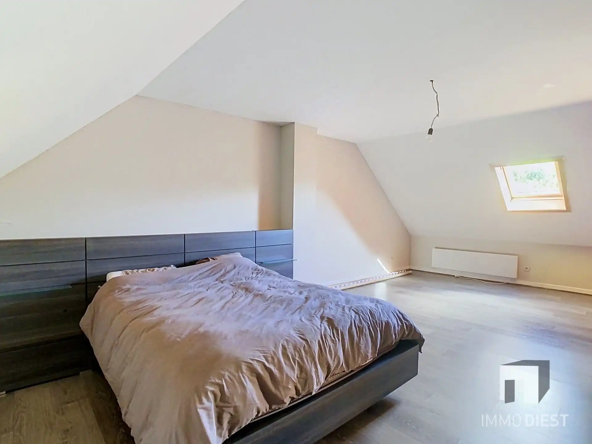 Rijwoning met 2 slaapkamers en stadstuin op gunstige locatie foto 25