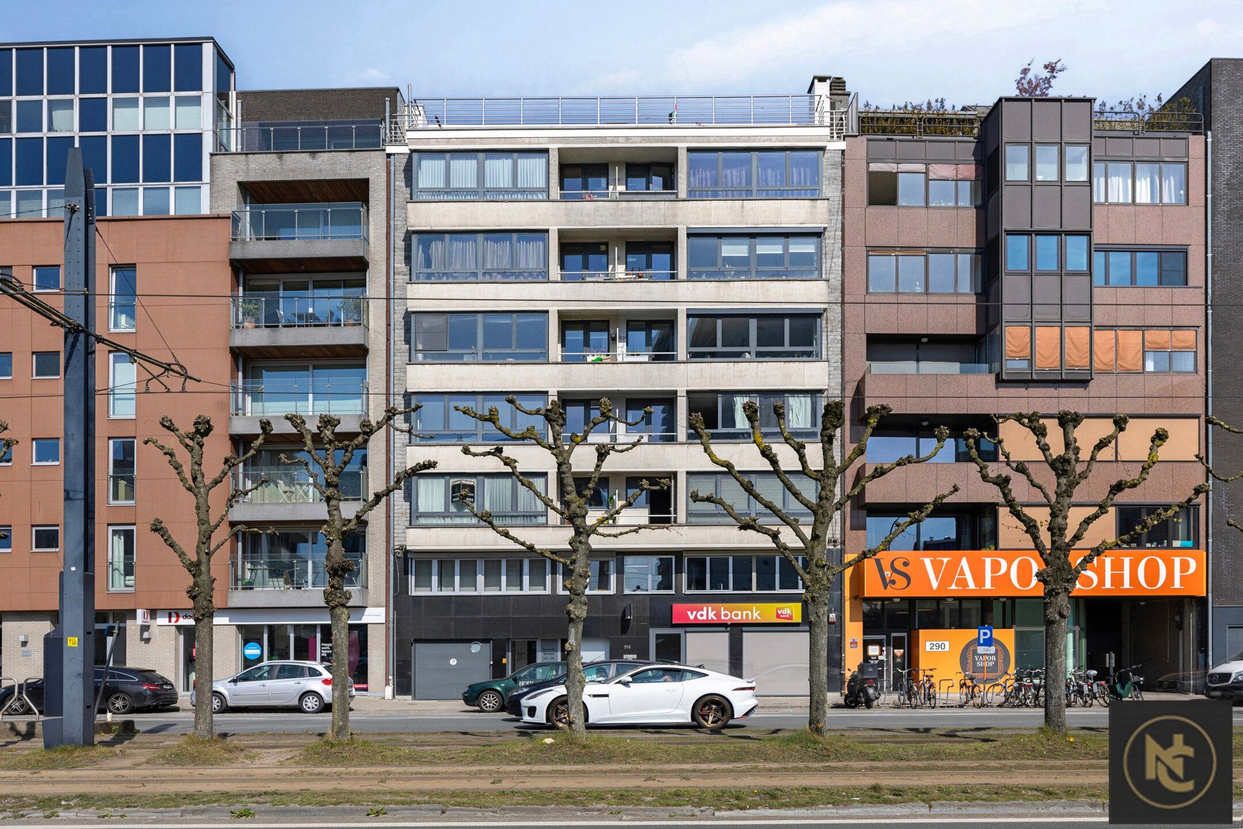 Sfeervol appartement met 2 slaapkamers foto 16