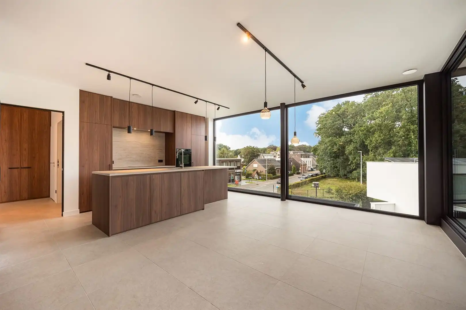 Exclusief penthouse met luxe afwerking en wijds uitzicht. foto 8