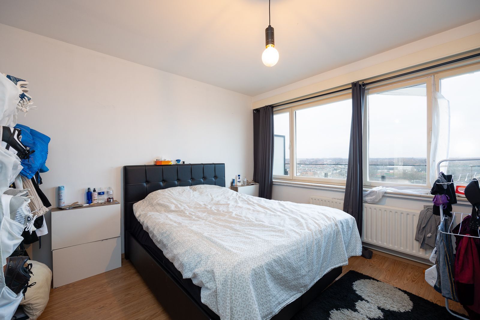 2 slaapkamer appartement op de 11e verdieping in Merksem te koop! foto 7