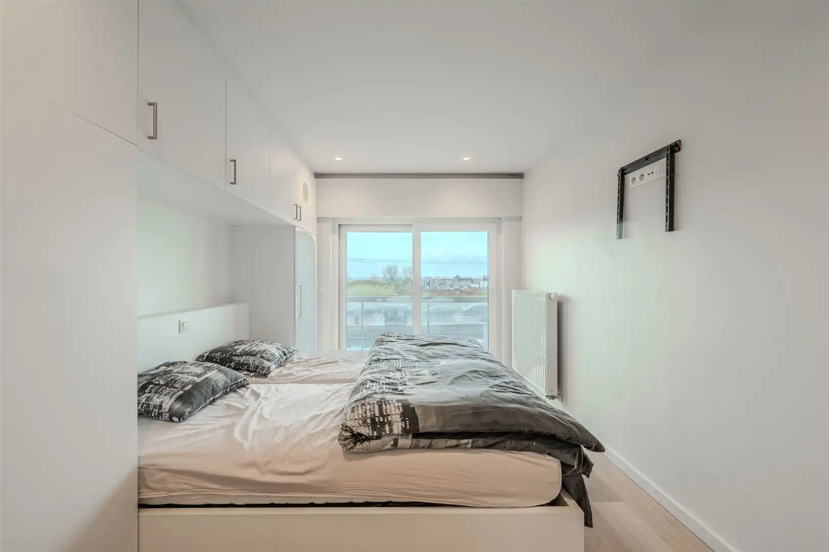 Modern Appartement met Zeezicht in Middelkerke foto 12