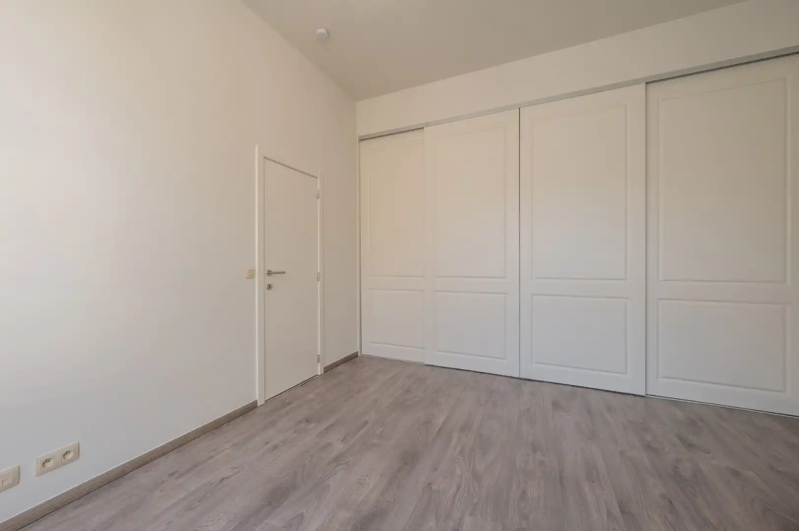 Stijlvol appartement met 2 slaapkamers en autostandplaats  foto 12